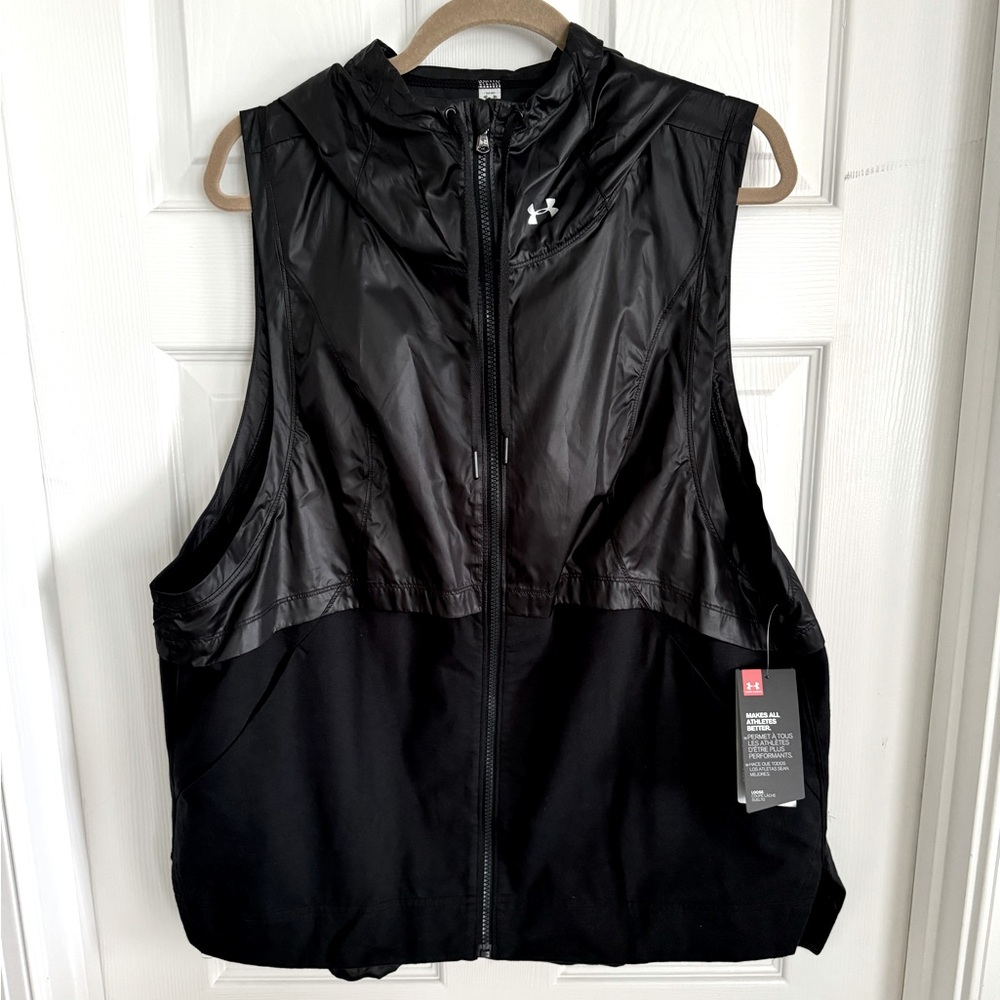 NWT hooded weather resistant vest